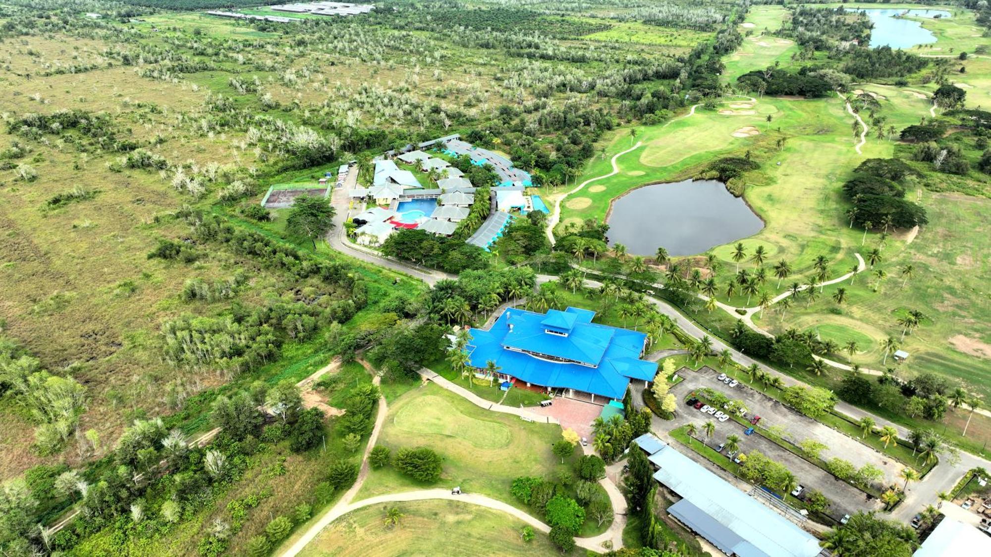 Artitaya Borneo Golf & Resort Papar Kültér fotó