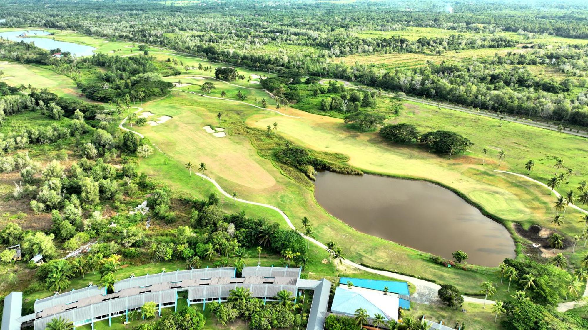 Artitaya Borneo Golf & Resort Papar Kültér fotó