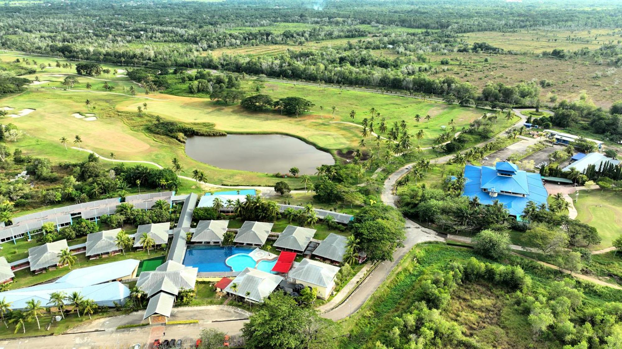 Artitaya Borneo Golf & Resort Papar Kültér fotó