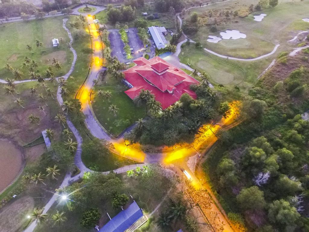 Artitaya Borneo Golf & Resort Papar Kültér fotó
